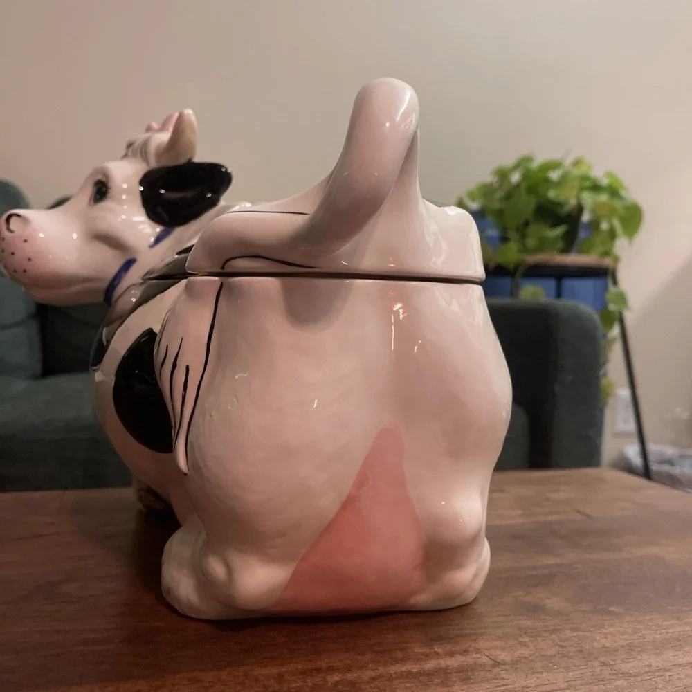 VTG Ceramic Cow‎ Cookie Jar Black White Pink Bow Granny Twin Winton Cottage 16